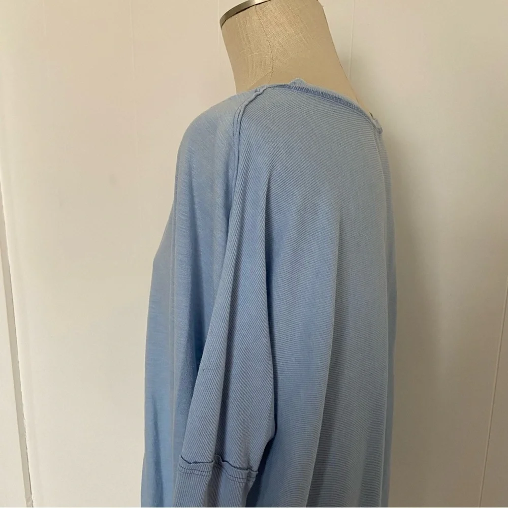 Free People boasting worn